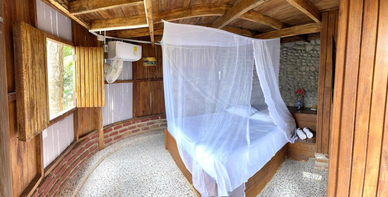 Ecohostal Palmares Del Rio Guachaca 외부 사진